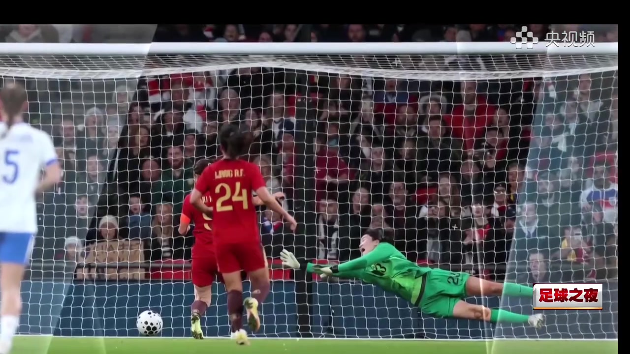 中欧体育平台-绕不开的0-8:十年间,我们以英格兰女足为标尺