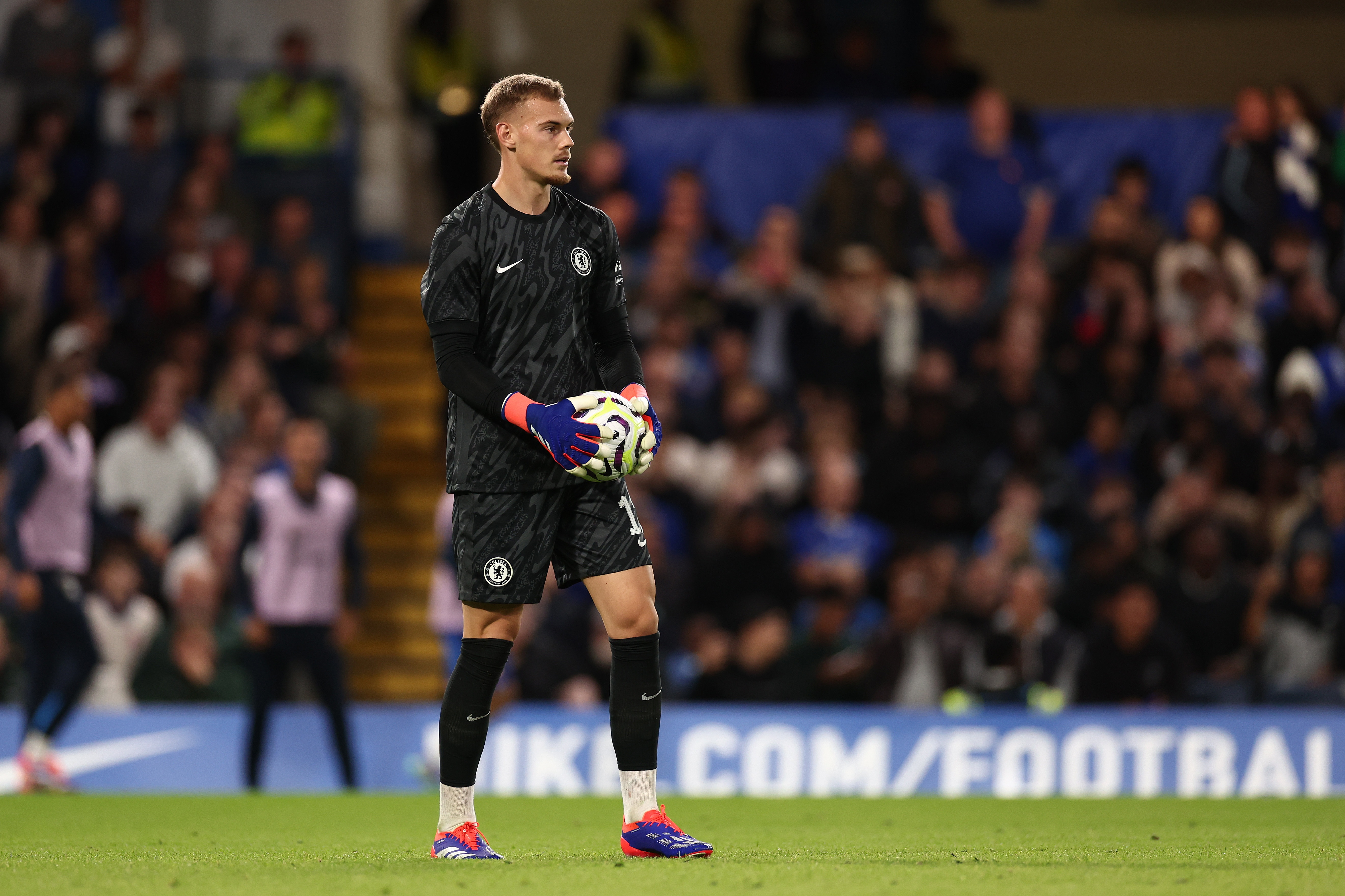 中欧体育平台-TA:切尔西输球归结于门将过于简单化,但蓝军确实未找到合适门将